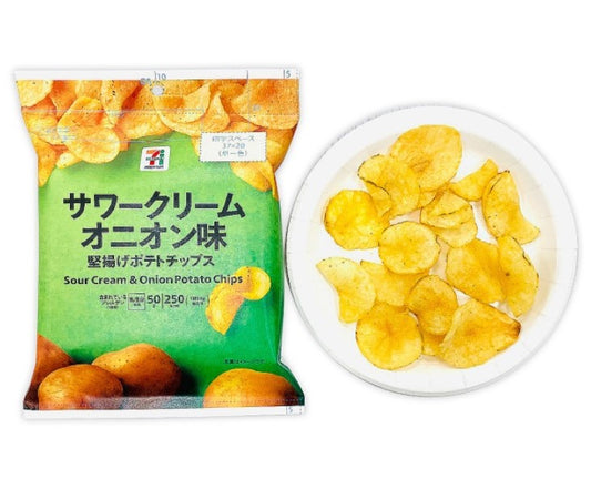Your favorite sour cream & onion flavor is here! The signature crispiness of hard-fried potato chips is made possible by frying potatoes at a low temperature. The crunchiness of this Japanese snack is so satisfying, you may have to remind yourself to share it with your friends!  