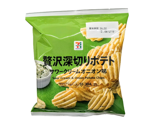 7-Eleven Japan Luxurious Deep-Cut Sour Cream & Onion Potato Chips