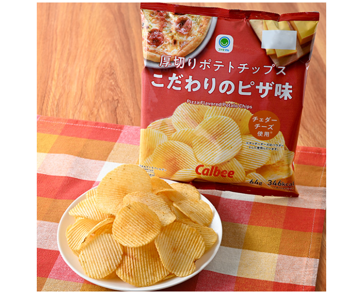 Family Mart Pizza Potato Chips